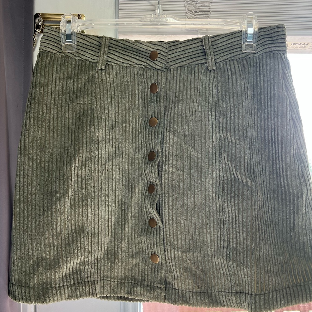 Corduroy skirt